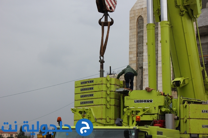 رفع قبة مسجد الروضة في جلجولية